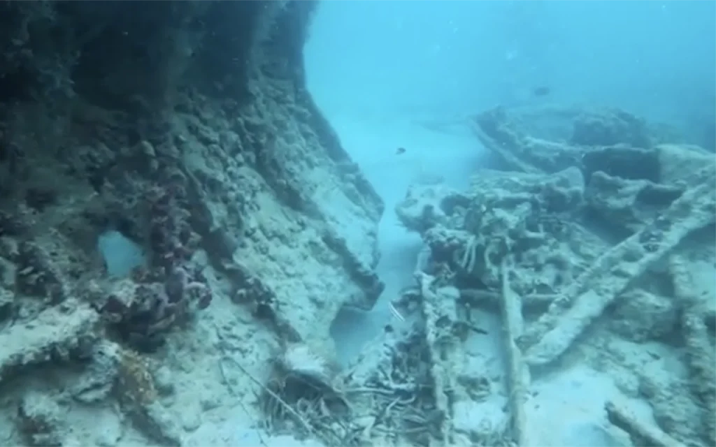 The Half Moon Shipwreck